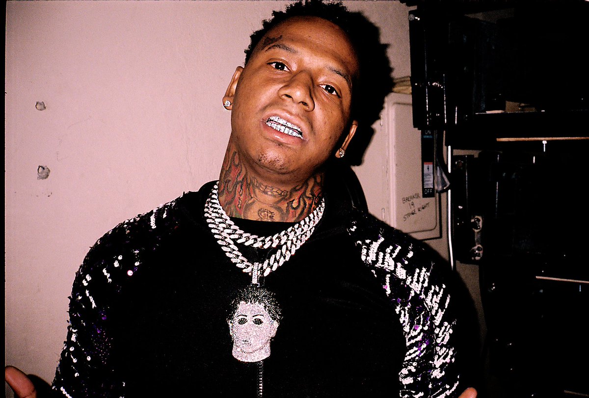 <a href="/gucci1017/">Gucci Mane</a> Ya email full but here’s some