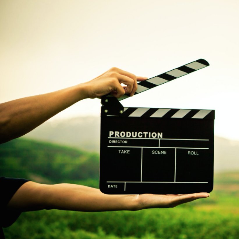 ARE YOU AN ASPIRING SHORT FILM WRITER?

Get along to this &amp; learn from a pro - @MariaSolecki

WRITING THE SHORT FILM
28TH MARCH - 11-2:30
#PopUpEssexWritersHouse
#MetalSouthend @EssexBookFest

metalculture.com/event/southend…