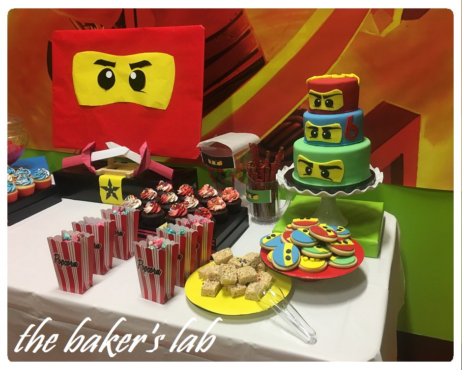 TheBakerLab's tweet photo. #thebakerslab #ninjago #desserttable #sweettable #customcake #cake #yumm #delish #cake #cupcakes #cookies #candy https://t.co/Vf71kCcNrf