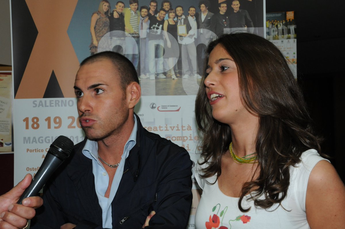 SpotSchoolAward's tweet photo. "Sparare" all'abusivismo edilizio. Lo hanno fatto in maniera esemplare  Paolo Austero e Giuseppe Inghilterra di Accademia di Comunicazione  vincendo un Gran Prix a Spot School Award. "Ogni abuso è un crimine",  esemplare campagna multisoggetto per Legambiente. #TheYoungestAward https://t.co/CinUOC8etJ