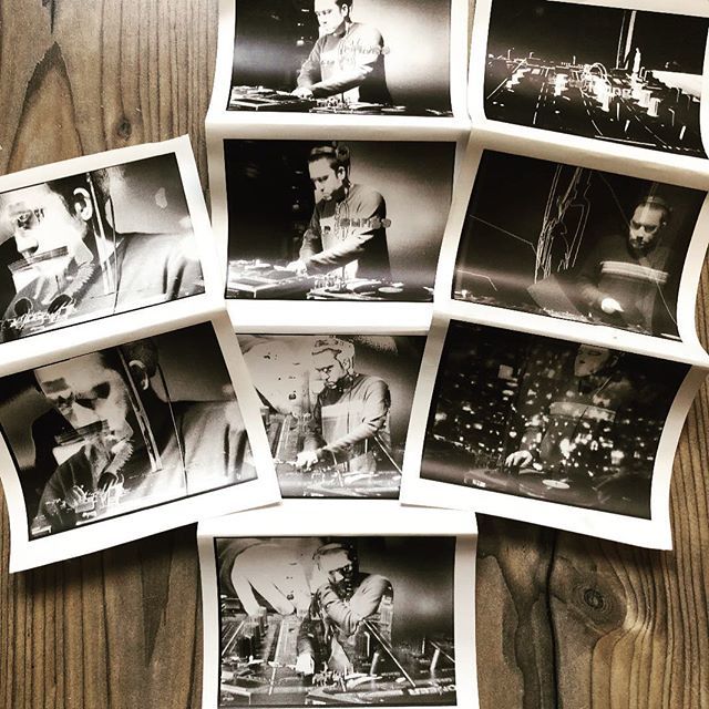 LarsLB's tweet photo. Found some action shots from 2000 (Iβm guessing) .. no idea who took them.. Iβll try to scan before I leave #DJlife #technics1210 #pioneerdj #hamburg #vinyldj #vinyl #vinyllover #vinylrecords #records #music #deephouse #housemusic #brokenbeats #nujazz #dj #larslb #dsoh #dontβ¦ https://t.co/zhHl7caYLG
