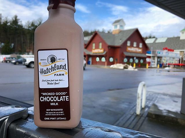 OctoCog's tweet photo. 9th in an occasional series: Chocolate Milk Sommelier. Because if cicerones are real then why not? chocolatemilksommelier
Next up: Hatchland Farm, New Hampshire’s finest. I wasn’t traveling with any stems so I drank this one straight out of the container… https://t.co/n9Z6knfNoG https://t.co/9tKglVOCyV