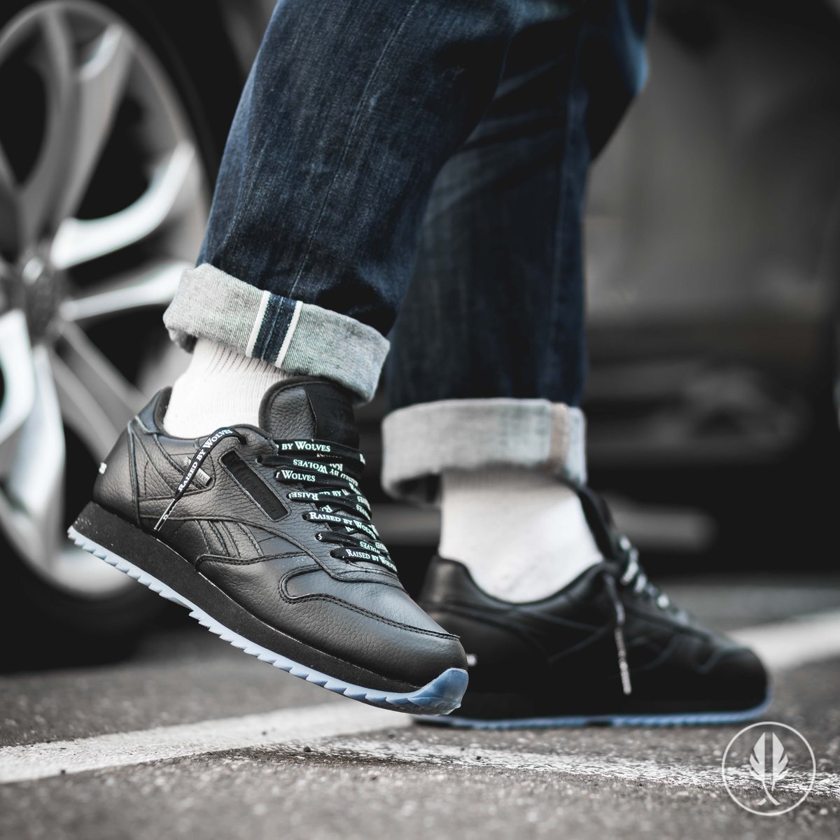 reebok x raised by wolves leather ripple gtx