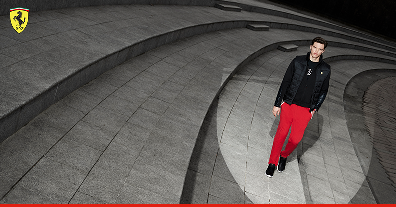 ferraristore's tweet photo. Strong, comfortable and protective. #ScuderiaFerrariCollection #Ferrari
https://t.co/V3BH7bUTan https://t.co/IJFELdC3xz