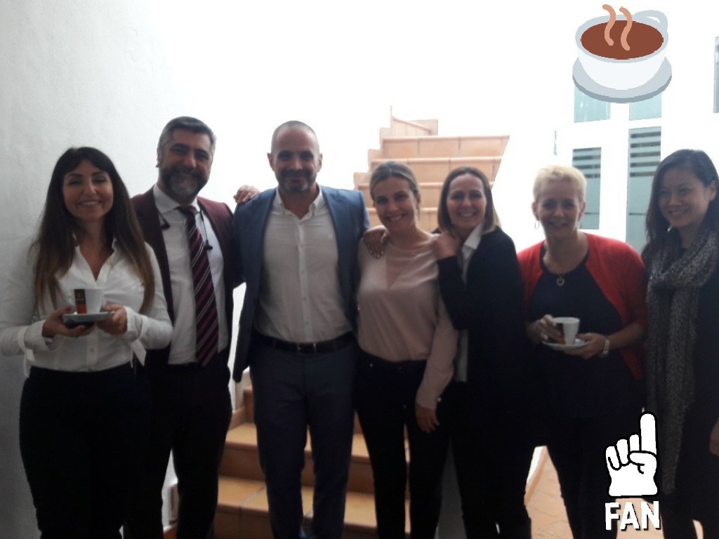 danielmasotRM's tweet photo. Coffee time! #theperfectservice @RachelDemmyDRI @G_ChenSpain @diamond_luisa @SalvadorElenaD1 @PatriPatriciaSR https://t.co/hC6j7Fjtr2