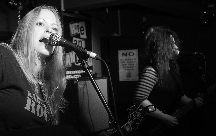 3 days to go until launch day! So I shall reveal that another band that will appear in the magazine is all-female group @LilithsArmy! Look out for a brilliant interview with band member Cleo Cameron ☺️🎶 #northampton #music #girlpower