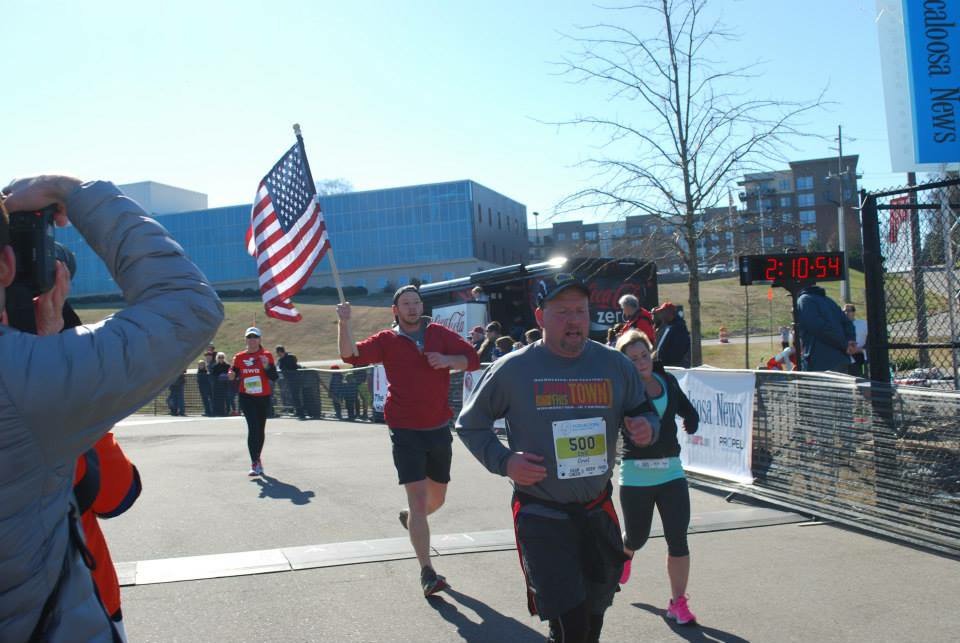 TuscaloosaHalf's tweet photo. Cross the #THM18 finish line 🏁 with a personalized race bib! Register by end of day Thursday to have your name included on your THM race bib! Special thanks to @Coralind for being our race bib sponsor and The Radiology Clinic for being our finish line sponsor! https://t.co/tByrKIQBcc