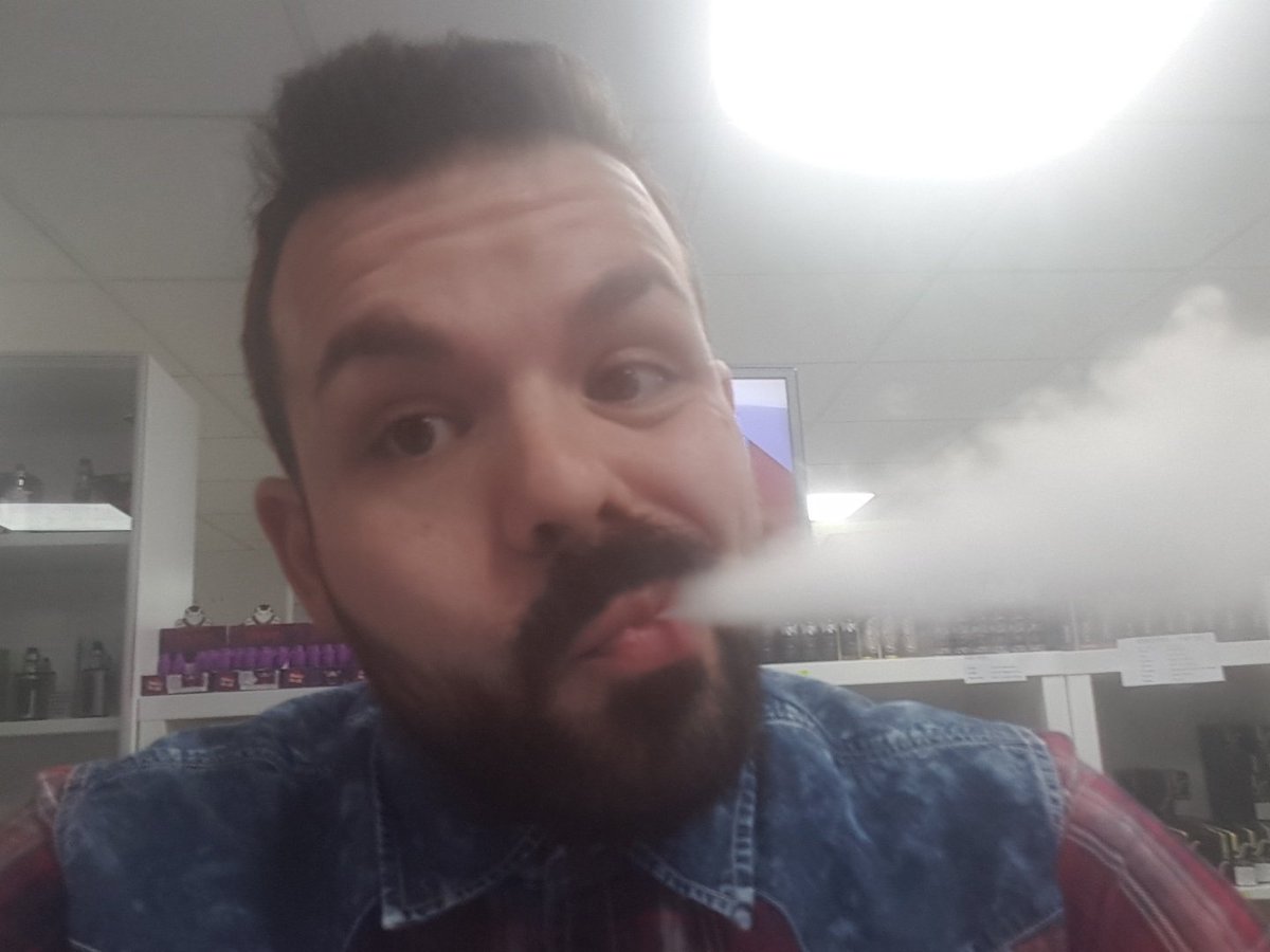 DopikoS's tweet photo. @SrOrgasmodeRata La verdad es que no me olvido de nadie y que eh pasado grandísimos momentos en directo con todos, pero actualmente hacer stream no entra en mis planes mi vida cotidiana ocupa todo mi tiempo https://t.co/e4RielQJtZ