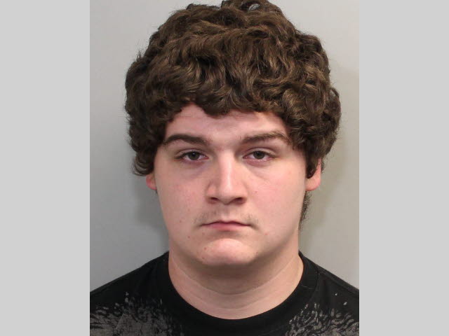 Cody Trawick, W/M, 6'00/175, DOB: 5/17/1998  Violation for probation, Dealing in stolen property and grand theft (5 counts)