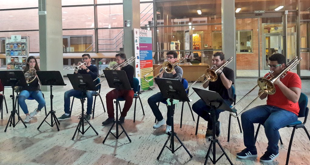 ¡Empezamos la Masterclass de metales con el maestro Enrique Cotolí! <a href="/culturacomplu/">Cultura Complutense</a> <a href="/casaestudiante/">La Casa del Estudiante</a>