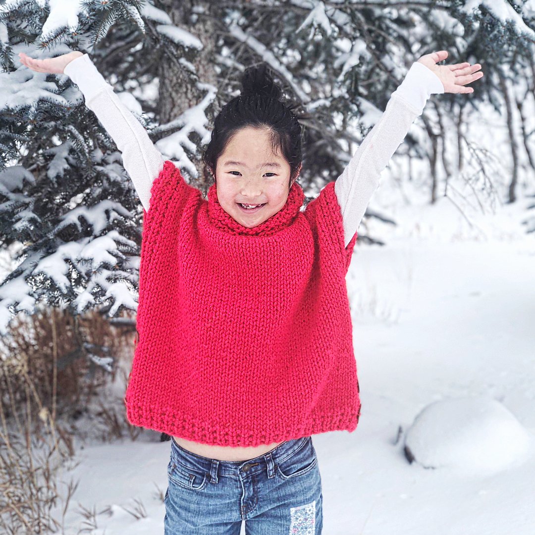 KatieHeigl's tweet photo. Finally finished a couple of knitting projects! Ponchos and socks...perfect cozies for our winter wonderland temperatures! Sharing the details on https://t.co/SQ2cAcHZiP soon! Keep your 👀 open. #thoseheavenlydays are blustery winter days made warmer by hand knit cozies! https://t.co/8VE46BMXAz