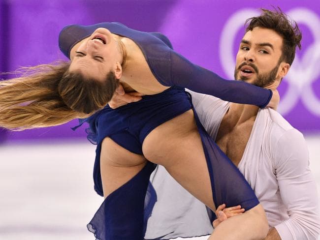 Telegraph Sport on X: Nip slip figure skater Gabriella Papadakis covers up  after wardrobe malfunction  almost    / X