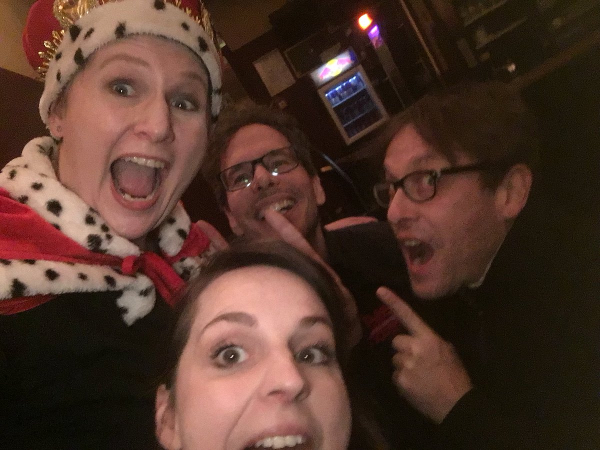 diejudith_de's tweet image. Das Schöne daran Spielekönigin bei @_paternoster_  zu werden, ist, dass sich alle mit dir freuen.