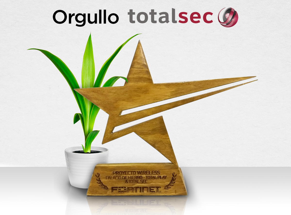 totalcybersec's tweet photo. #TeamTotalsec Es un orgullo para nuestro equipo de trabajo recibir el premio “Proyecto Wireless Palacio de Hierro, @TotalplayEmp y @TotalsecMx ” Nuestro empeño y disciplina se ve reflejado en los excelentes resultados. #SomosTotalsec  https://t.co/pLy9Dn2BnI https://t.co/FmJ49QHjKO