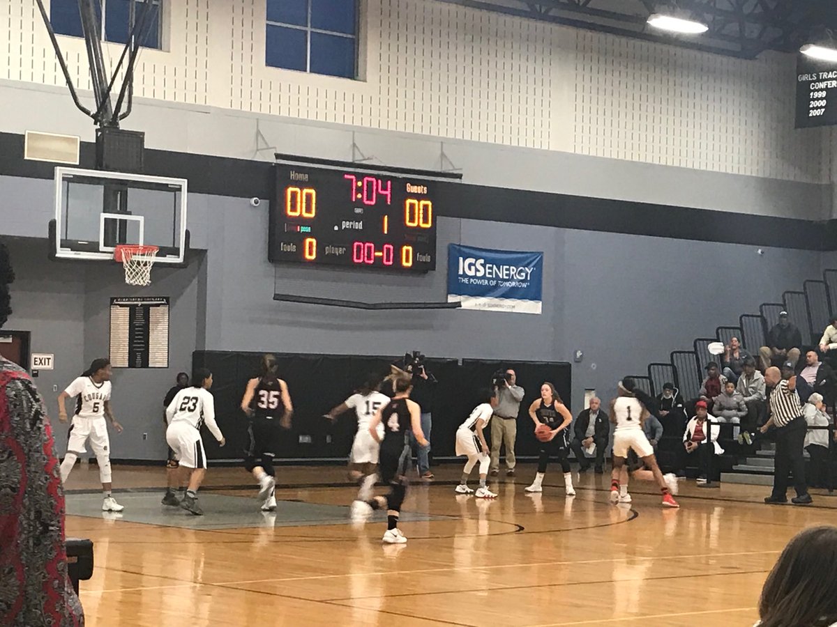 DrJBerryman's tweet image. Lady Mustang game against Harrisburg underway. Go Mustangs #swhsmustangs