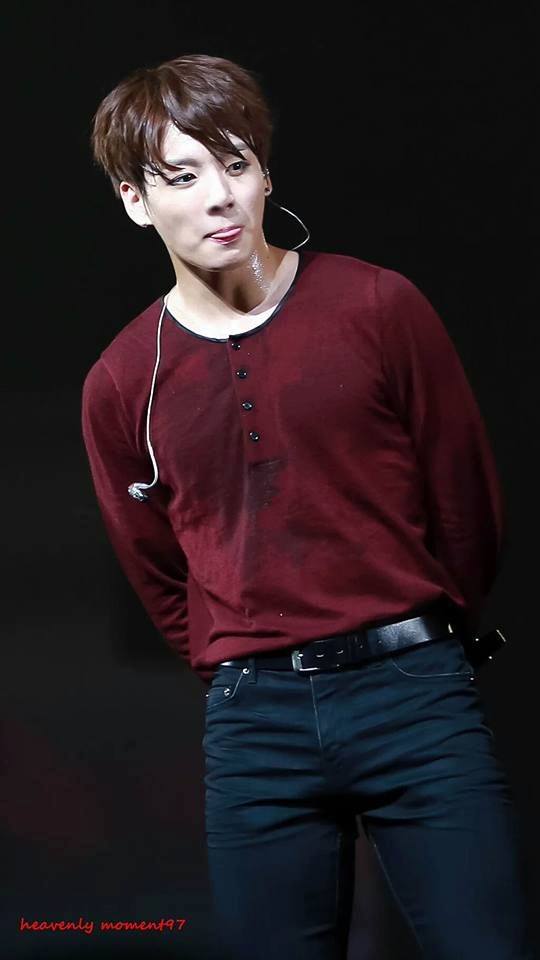 anaraquel_14's tweet photo. Esteeeee hombreee me fascina
No me mates asiiii❤️
@BTS_twt #iHeartAwards #BestFanArmy #BTSARMY https://t.co/GeM4VNMA61
