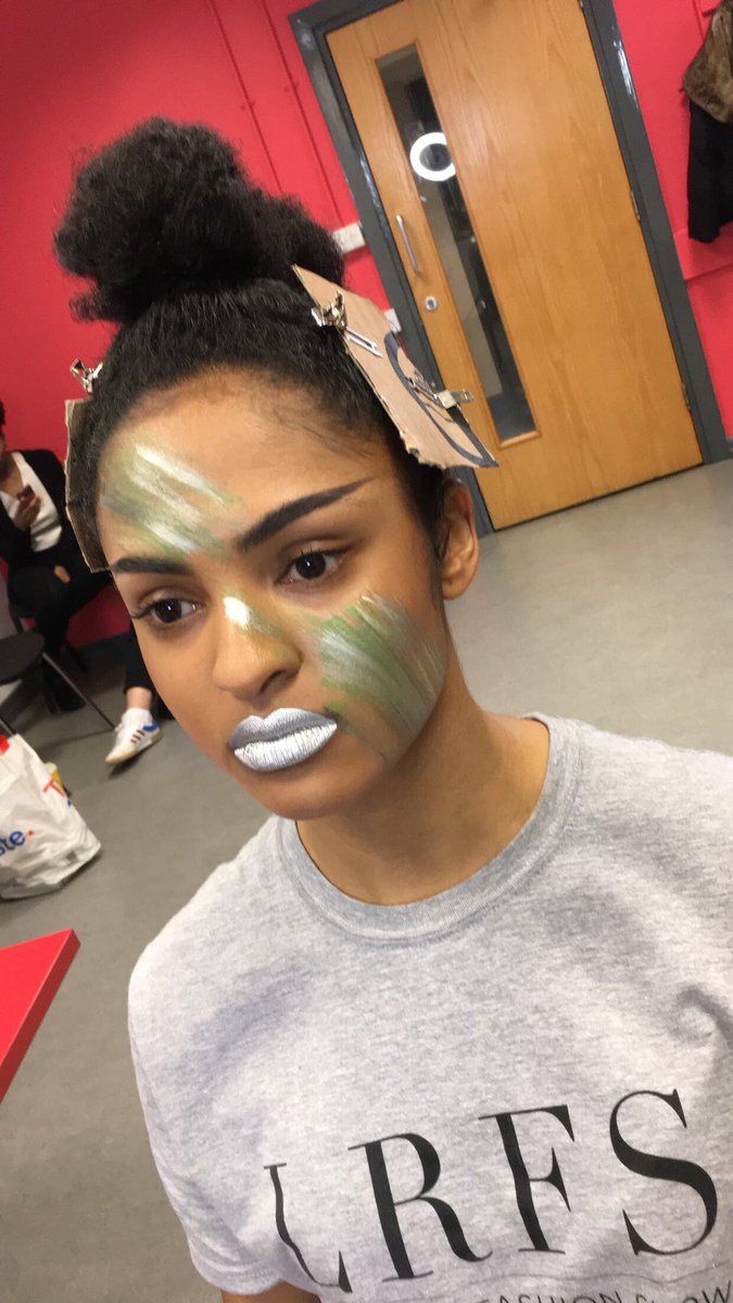 ashleyjordanj's tweet photo. Selection of models from the @leedsragfashionshow War Group that I work on with makeup designer @izziegordon and team leader @ashfehners
#leedsrag #leedsragfashionshow #LRFS #leeds #makeup #makeupartist #mua #makeupteam #maccosmetics #myartistcommunity #war #warpaint https://t.co/8Om9dL7Ubf