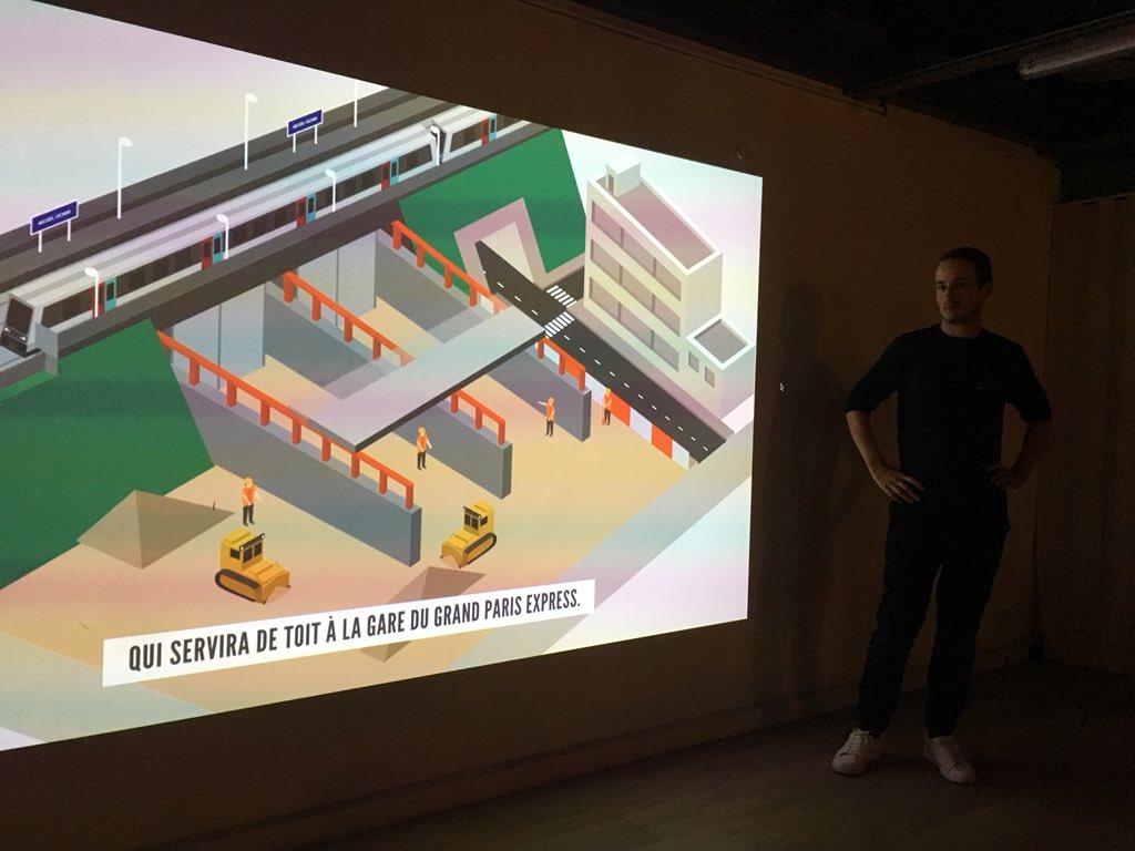 valentinsocha's tweet photo. Les gens sympas de @Datagif présentent les coulisses de leur travail sur la communication de la #RATP, en présence du client 👏 #OpenGif https://t.co/mcS195knwL