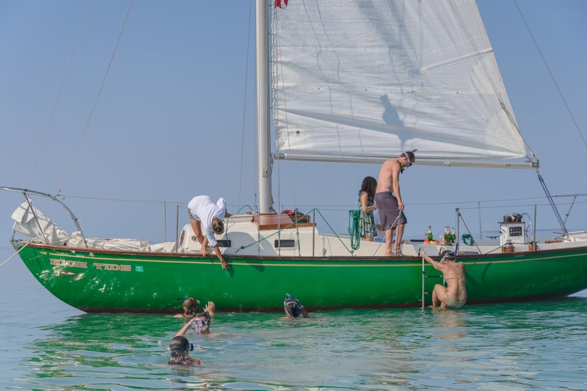 Our work speaks for itself, but that doesn't mean you can't also speak for it. yelp.com/biz/sunset-sai…