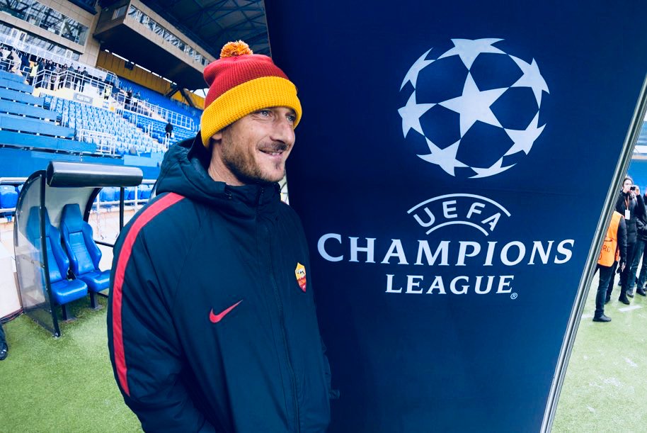Roma4EverNET tweet picture