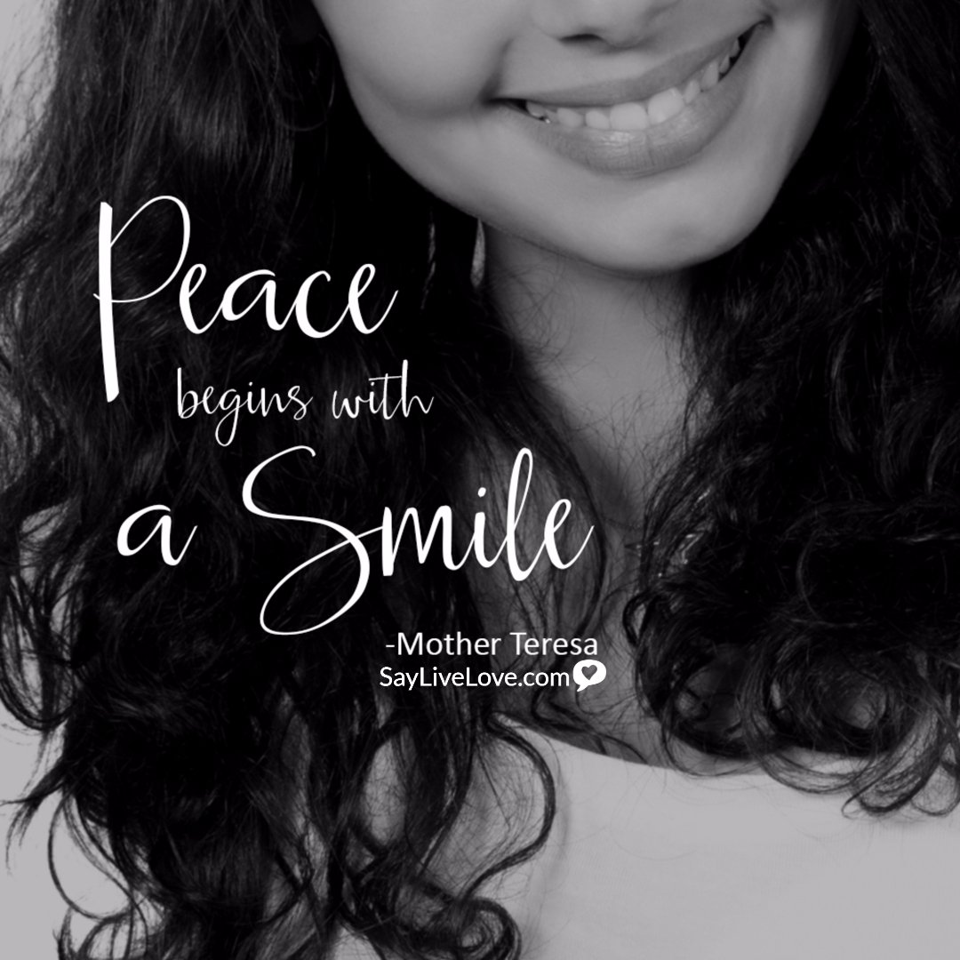 saylivelove's tweet photo. Smile! https://t.co/J61OXgE3BJ