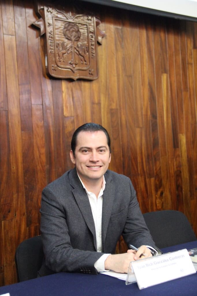 NuevaAlianzaJal's tweet photo. “Para que los jóvenes vuelvan a creer en los partidos políticos es necesario mostrarnos tal cual somos como institutos perfectibles” @ilichglz https://t.co/TaUJvs389D