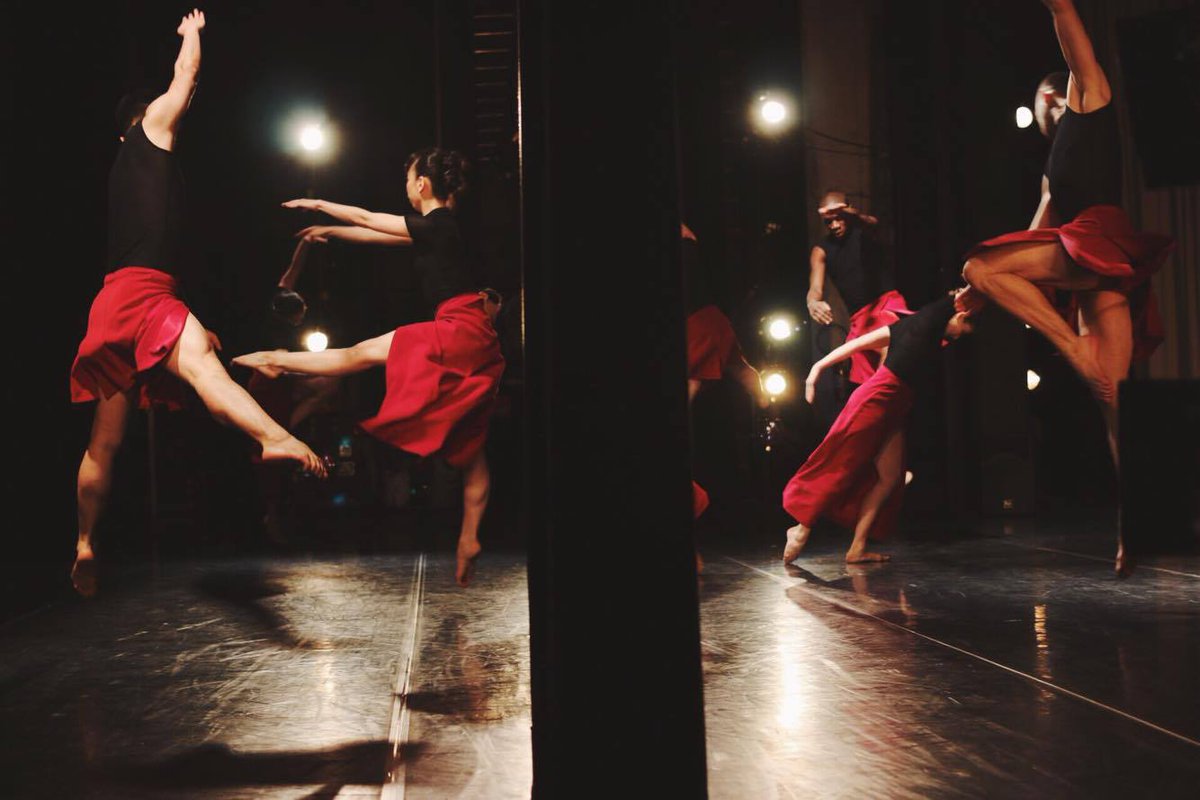 IDontGetItYEG's tweet photo. RT for a chance to win 2 tickets to @TDTWinch’s House Mix @BrianWebbDance on Feb. 28. https://t.co/L27JQHi5jH #forever39 #Adventureofthenew #yegdance @BottomLinePro https://t.co/i6kiXxnjzl