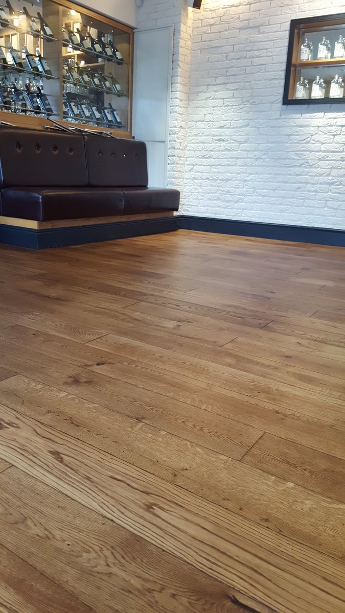 Bona 2K Craft Oil & Traffic HD made the perfect team to restore this tired oak floor. Blending the oils & Traffic lac has provided the best floor protection for this busy and vibrant restaurant.  #Bona #oliversrestaurant #floorsanding #woodford #cheshire #wilmslow #TayloredByUs