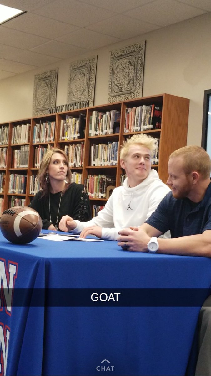SPEEDYREIDYY's tweet photo. Pen to Paper, it’s official! 🔵⚪️⚫️
Huge thank you to everyone that showed up!! #SailsUp https://t.co/AEO2edBPbF