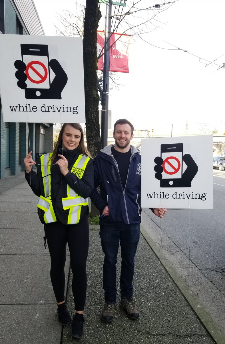 TheGWCPC's tweet image. If you're looking at your phone, you can't see the road. So take a break from your phone. #DistractedDriving #CellWatch #CommunityPolicing @icbc #VPD