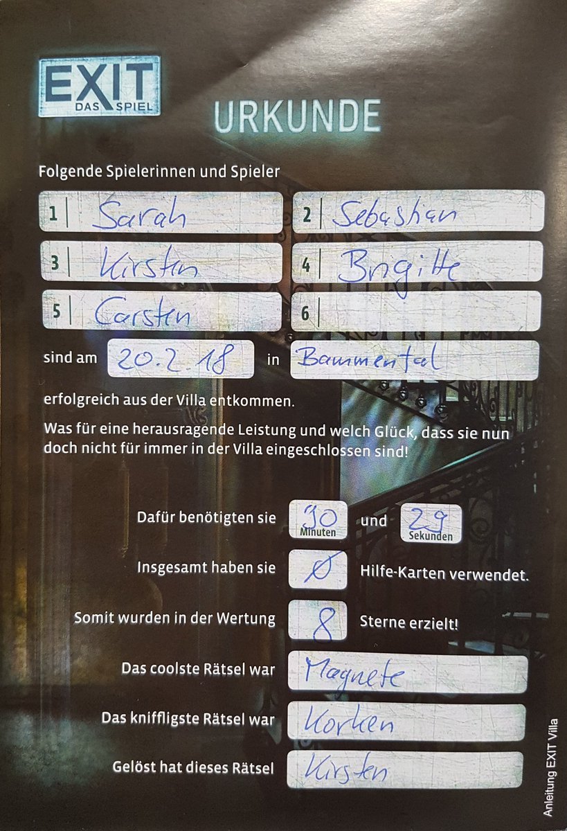 Aus der unheimlichen Villa entkommen. Wieder klasse! #Dixit <a href="/KOSMOS_Verlag/">KOSMOS Verlag</a> <a href="/imbrandys/">Markus Brand</a>