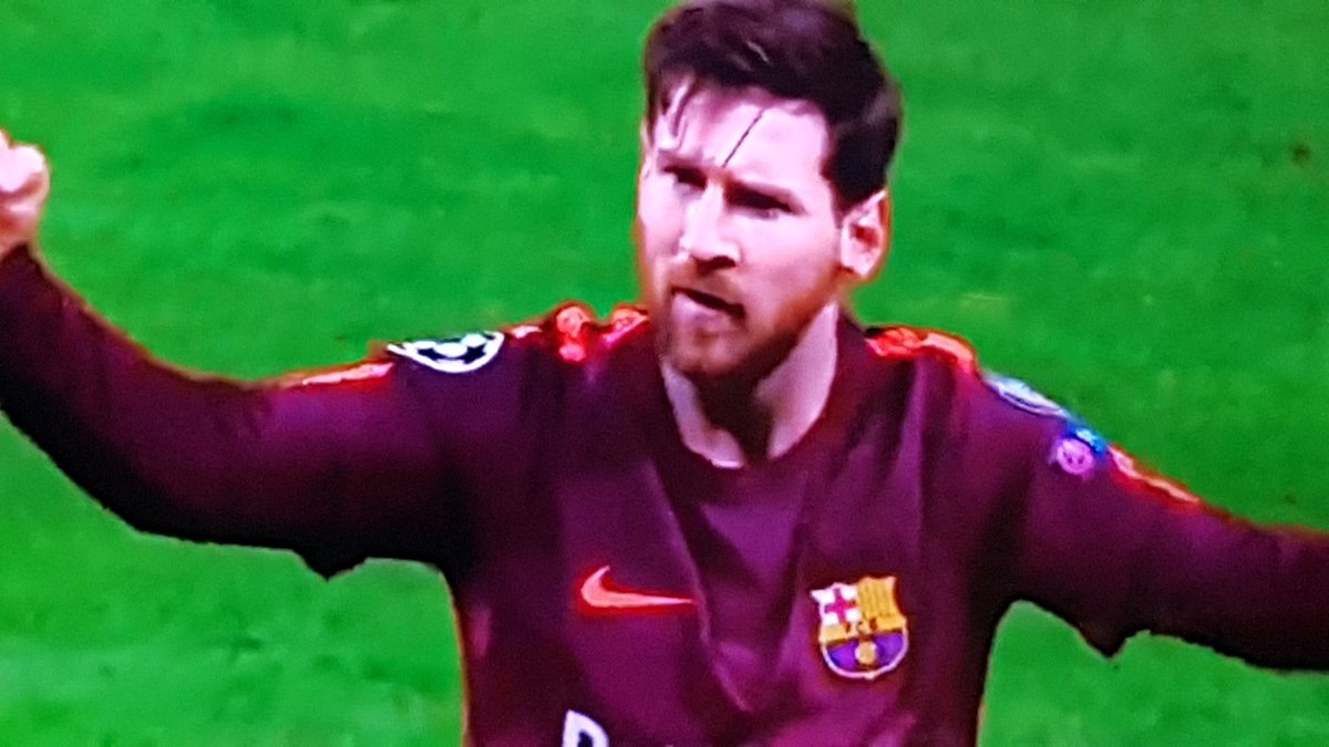 footendirect_FR's tweet photo. 1er but de Messi contre @ChelseaFC ! 1-1.

#CHEFCB : https://t.co/atWVBcXY11 https://t.co/PDUjcBXsum