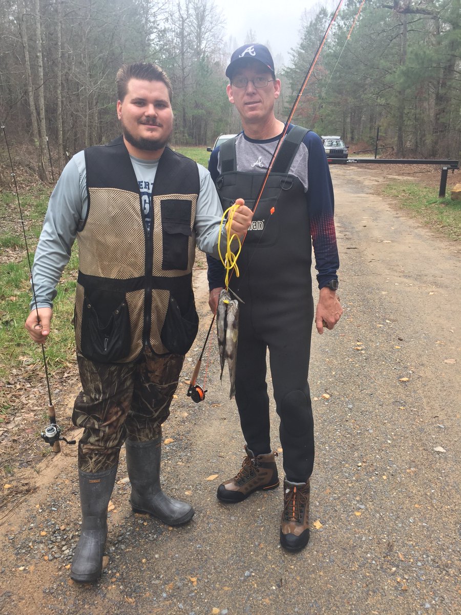 penjamo99's tweet photo. AP teachers need to get to the woods as well. https://t.co/NwTaaganFu