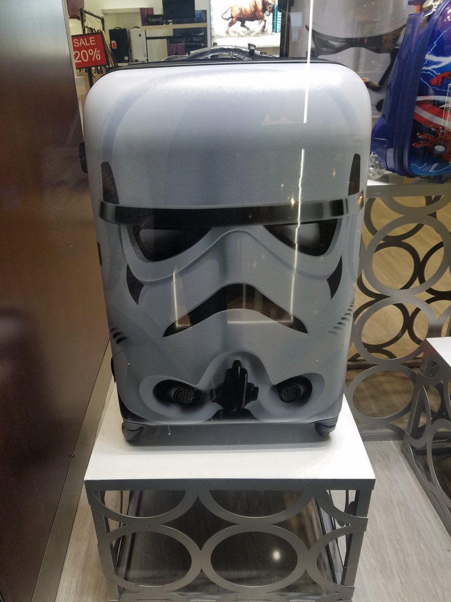 Saw This and thought Chris has to have one of these😂😂😂! At the Miracle Mile shops on Vegas Strip! <a href="/ChrisAtomKing/">Chris King</a>
