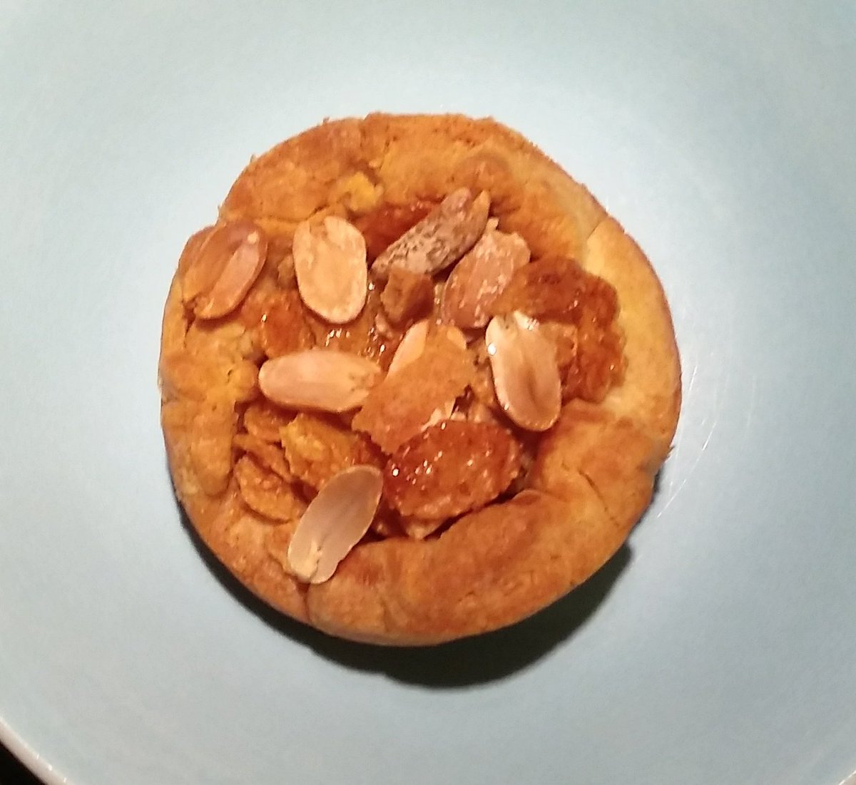 Parky_teaches's tweet photo. My first ever genuine creation from scratch...crunchy nut tartlet anyone? #cheffydaddy #nomnomnom
Inspiring my pie-based maths lesson tomorrow, honest π @Elsie2110 @chrisdysonHT https://t.co/6qryVsOigs