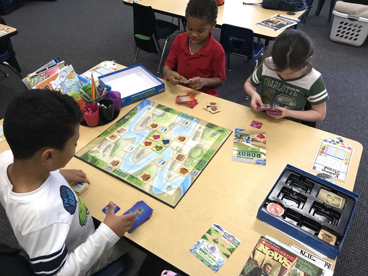 jburnha6's tweet image. Adventures in coding! 🐭🧀Today we learned how to sequence steps to reach a goal @PoplinES_NC #codingclassroom