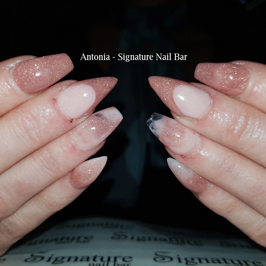 💅 #nailsbyantonia #signaturenailbar #SNB #sculptured #acrylics #nails #glitter #blackpoolnails #sculptured #acrylics #nails #glitter #blackpoolnails #sculptured #acrylics #nails #glitter #blackpoolnails