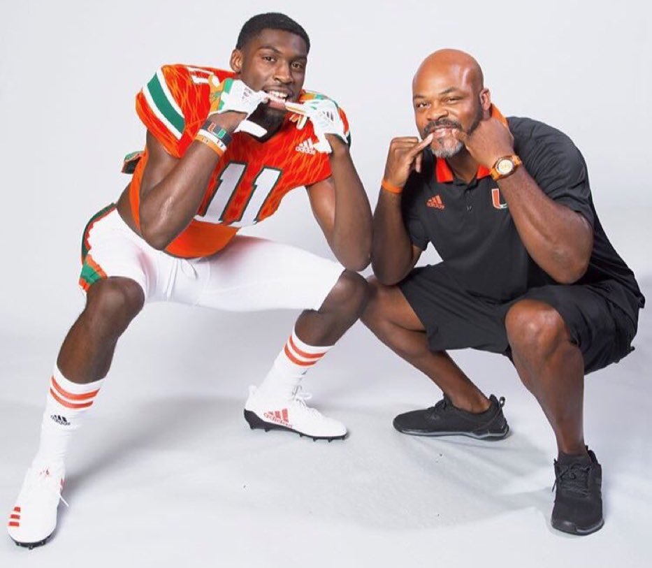 _Pc24's tweet image. I know y’all hurt🤫😎