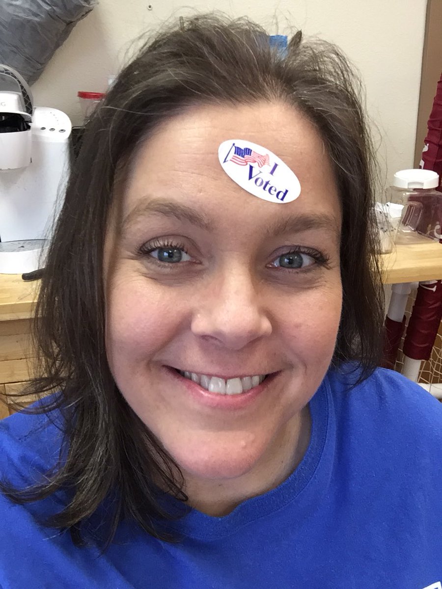 TBartsch1's tweet photo. I #BlockVoted today for public education! #CanDan. #SchwertnerHasToGo. @Texans4E @TxEdVote @pastors4txkids #BlowingTheWhistle #JeansDay @TXlege https://t.co/5p9iEJQMVY