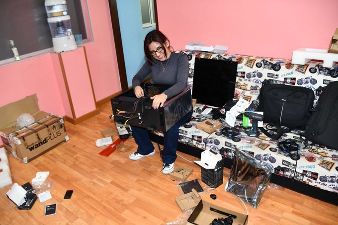 Watch loren's leaked NSFW photo on TwXstars