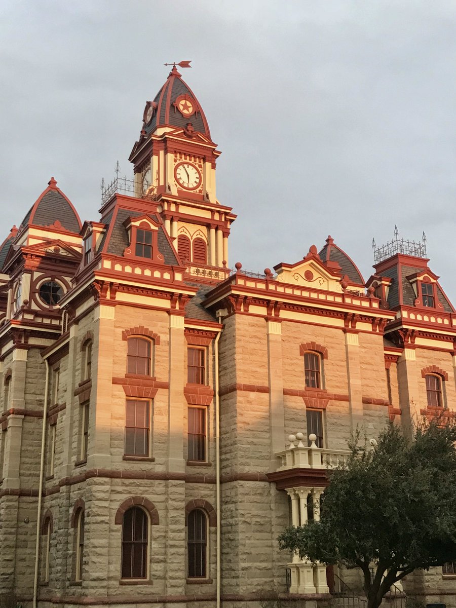 I leave school each day... my heart and mind full of many moments with and about kids...I also drive by this beautiful Court House each day. The light captures it’s glory!    Lockhart ISD has high expectations. I am blessed to be a part of it. #CFESProud