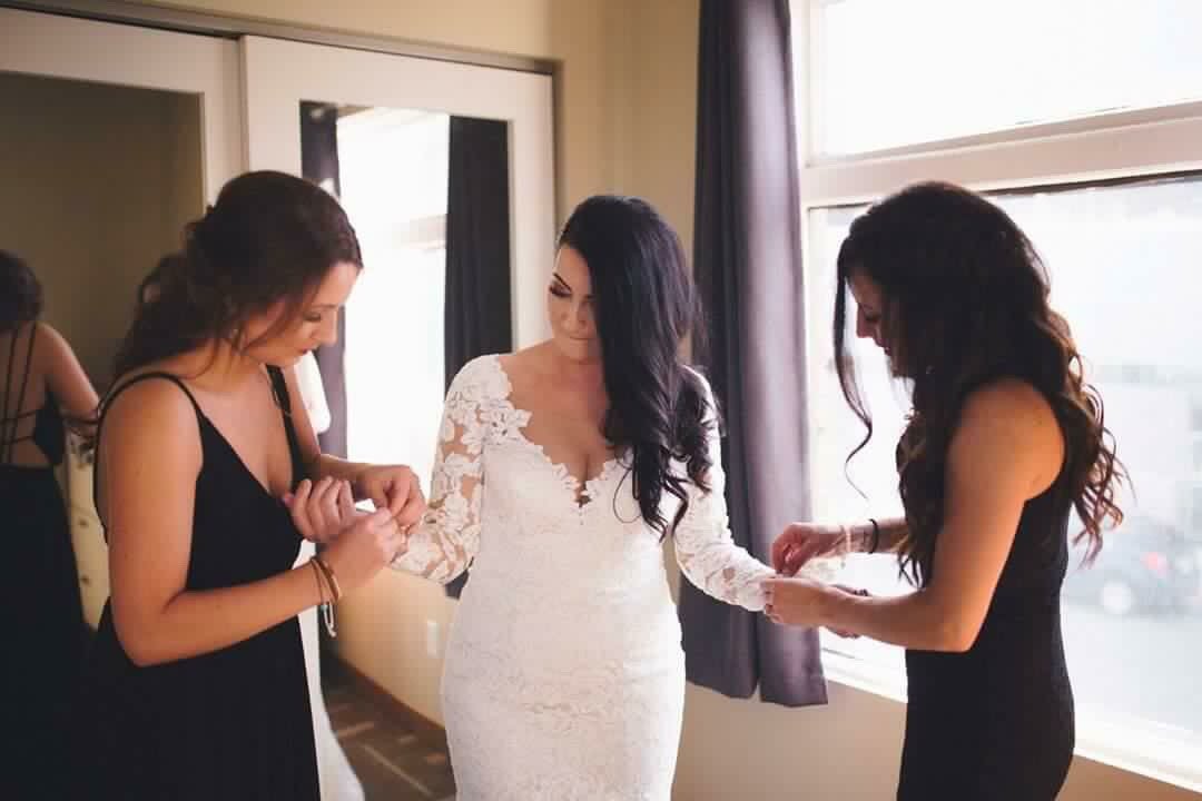 #montanabride #wedding #billingsbride #lacesleeve #seamstress #jennamapston #bridal #ivory #sewing #alterations
