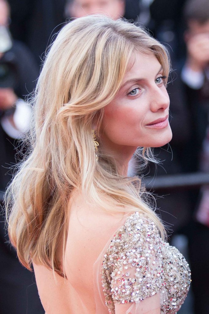 Happy birthday to Mélanie Laurent one of my favorite actresses 