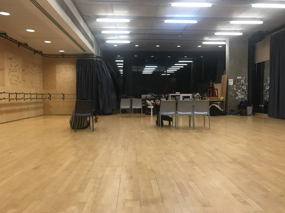 ualdramasociety's tweet photo. Them drama exercises! The classic Brexit/Murder Mystery pose! #ual #ualdramasociety #ualstudents #CSM #LCC #Brexit #MurderMystery #dramacenterlondon https://t.co/CIpL51XHWR