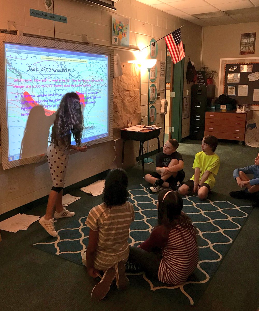 4thgrdDonksters's tweet photo. Students teaching Students about Weather using the Jigsaw Learning Technique! 🙌🏻 #studentleadinstruction @4thgrdDonksters @FierceFolsom @ProsperISD https://t.co/WxXooFczpA