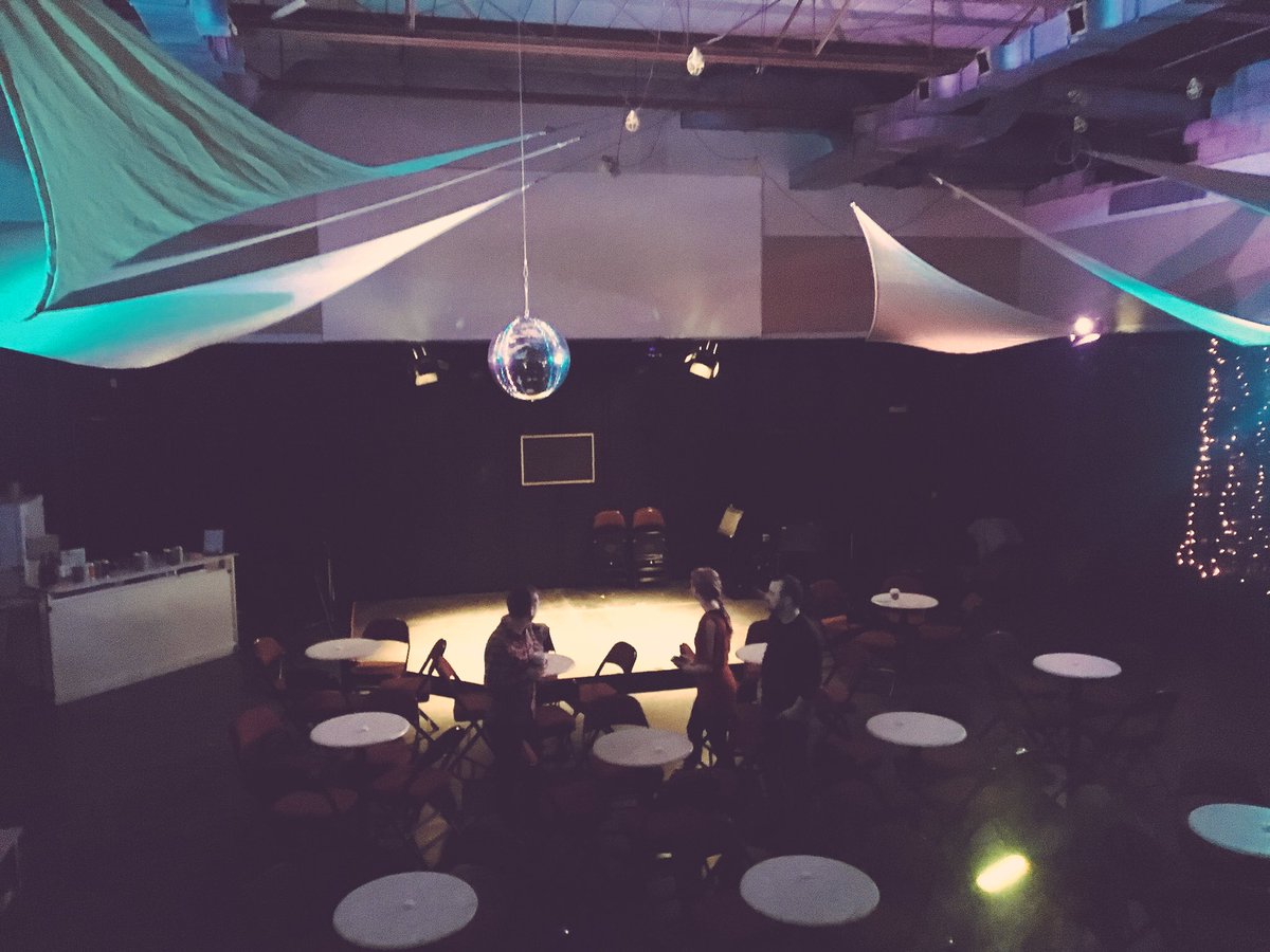 ElliottLoran's tweet photo. Back to #Toronto from our #TableTopTales & #SnackMusic mini tour! @CanadasNAC #Ottawa #Undercurrents @ottawafringe #FestivalofLivingThings #Kelowna #AssemblyHall #Etobicoke
@SnafuDance and the #SnackMusicCollective
2018 ...
#BOOM https://t.co/K2q1ZCyrP2