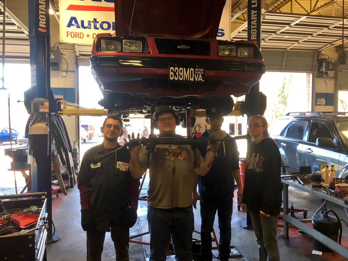 CATEC_auto's tweet photo. Right to left: Kenny, Brayden, Jonathan, and Kayli successfully removed the old steering rack from a 1983 Ford Mustang. https://t.co/8lKS3hj2Vf