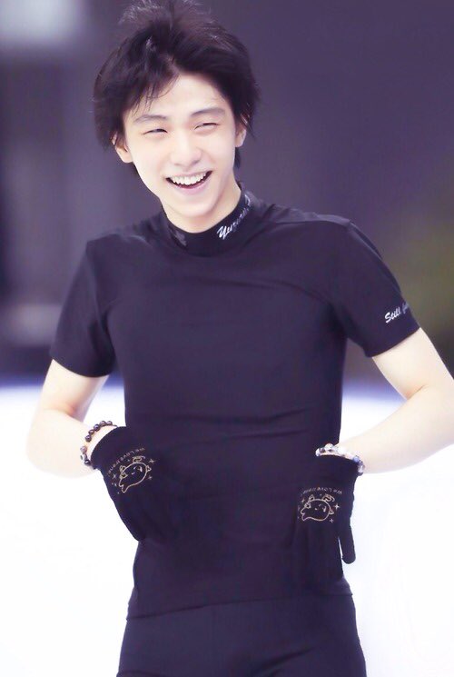 LanaWatters's tweet photo. Yuzuru Hanyu please marry me https://t.co/nAN1EsaFug