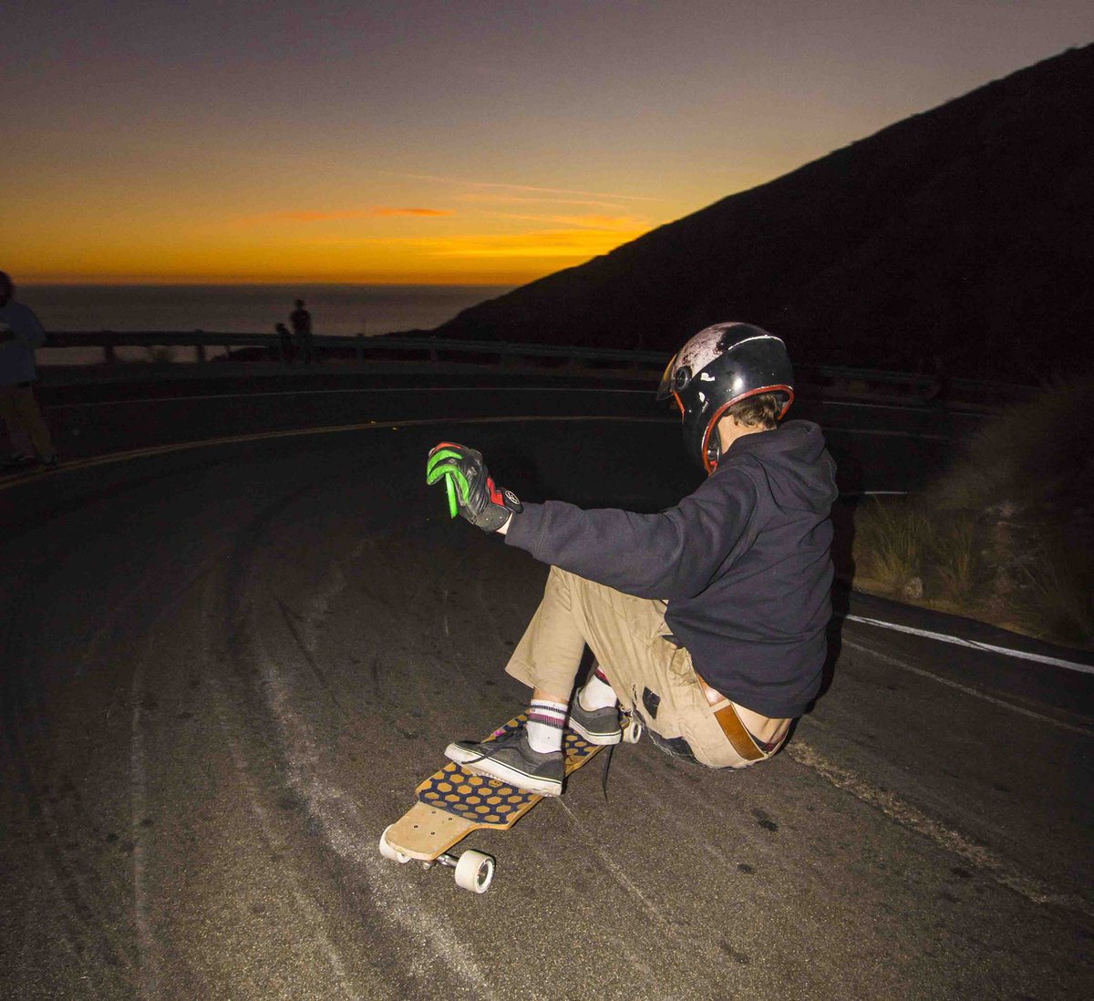 Rolling Tree Team Rider Adrien Paynel getting rowdy after dusk on his Lotus. Photo by Collin Kruse.
#SkateRollingTree #SkaterOwned #Longboard #Longboarding #Skateboard #Skateboarding #DownhillSkateboarding