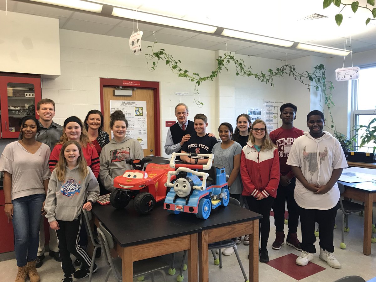 SmyrnaMiddleDE's tweet photo. Smyrna Middle School’s Go Baby Go participants welcomed US Senator Carper who came today for a visit!  The students did an excellent job sharing their work along with their teachers Mr. Hurd and Mrs. Boyles  for their continued support! https://t.co/TclFarb3gt